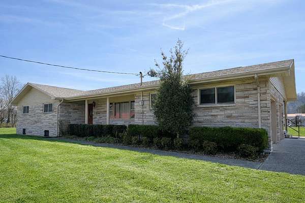 1.7 Acres of Land with Home for Sale in Barbourville, Kentucky