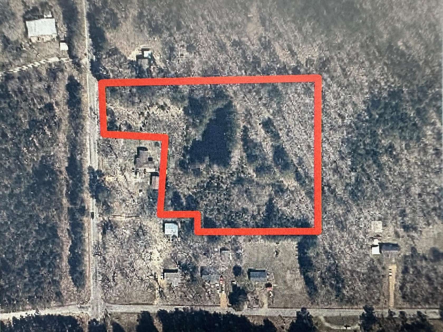 5.3 Acres of Residential Land for Sale in Aberdeen, Mississippi