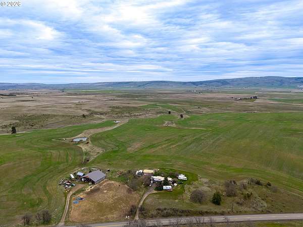 217 Acres of Agricultural Land with Home for Sale in Goldendale, Washington