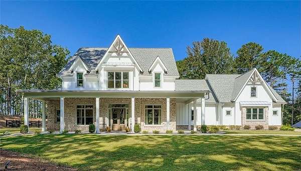 5.53 Acres of Land with Home for Sale in Powder Springs, Georgia