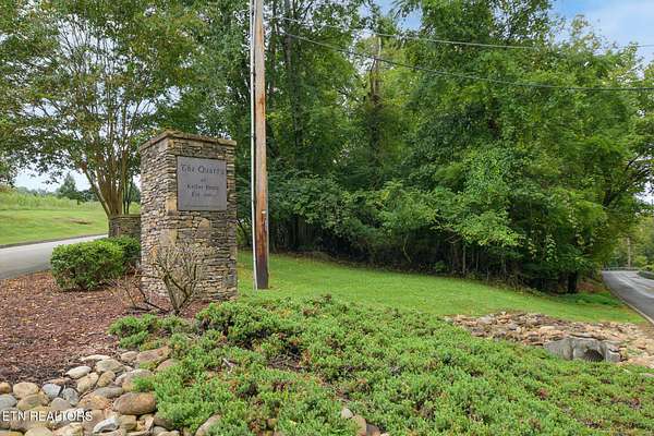 0.39 Acres of Residential Land for Sale in Knoxville, Tennessee