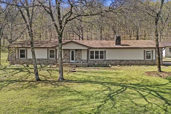 31.5 Acres of Agricultural Land with Home for Sale in Cabot, Arkansas