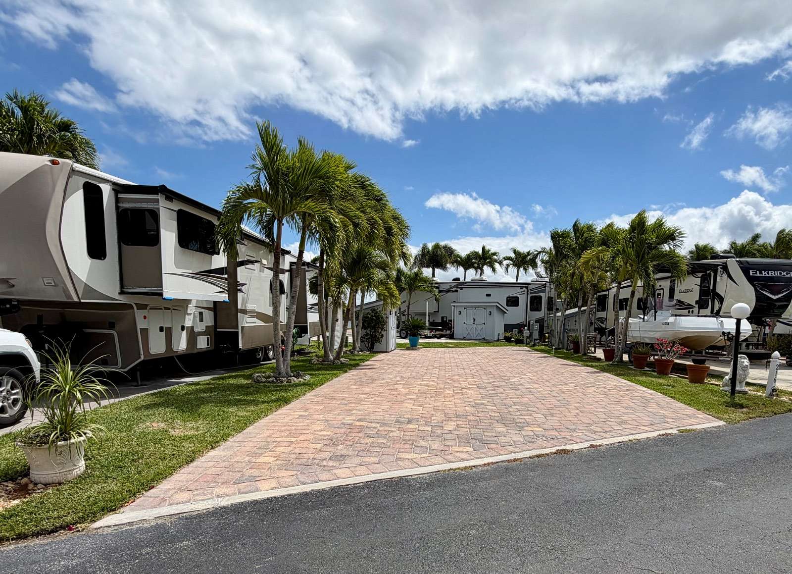 Land for Sale in Chokoloskee, Florida