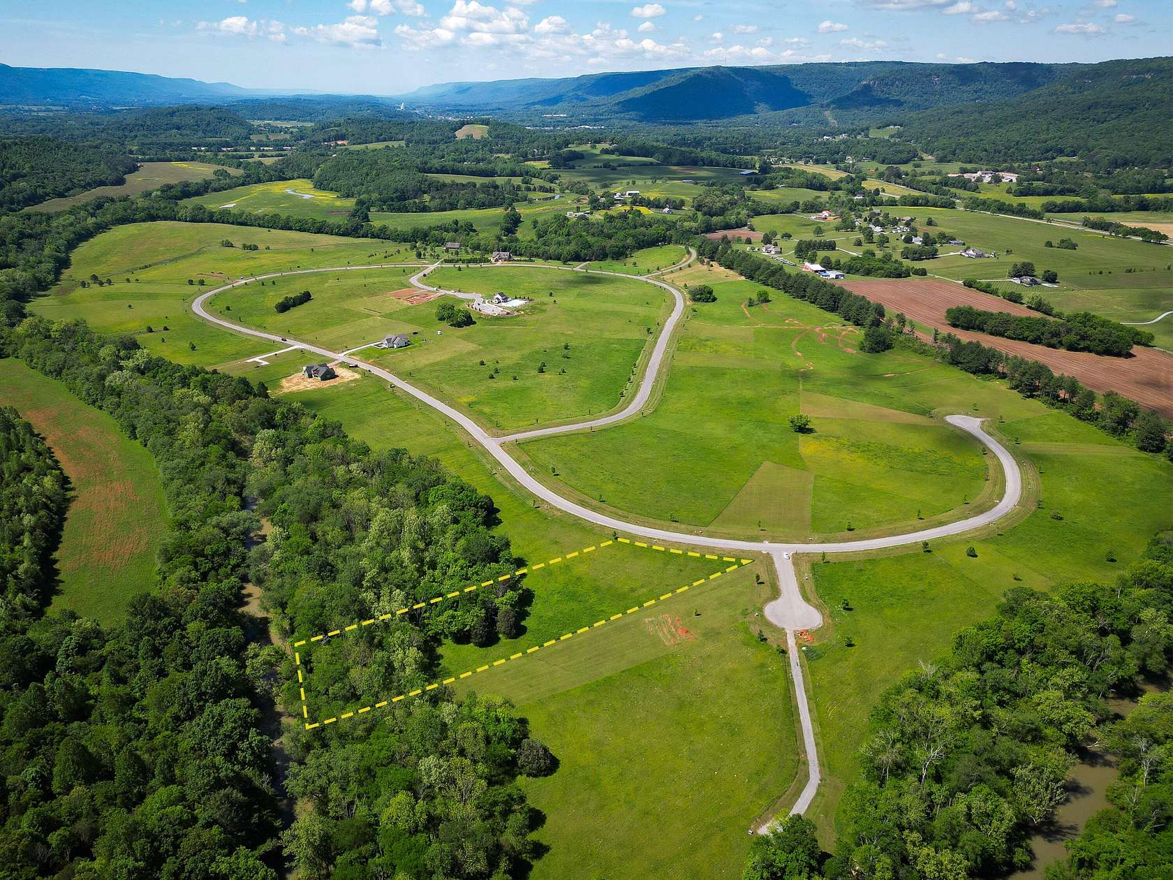 1.63 Acres of Residential Land for Sale in Dunlap, Tennessee