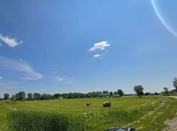 5 Acres of Residential Land for Sale in Pulaski, Wisconsin