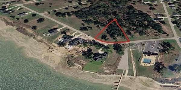 0.55 Acres of Residential Land for Sale in Mabank, Texas