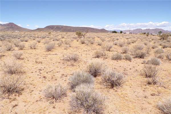2 Acres of Residential Land for Sale in Kingman, Arizona