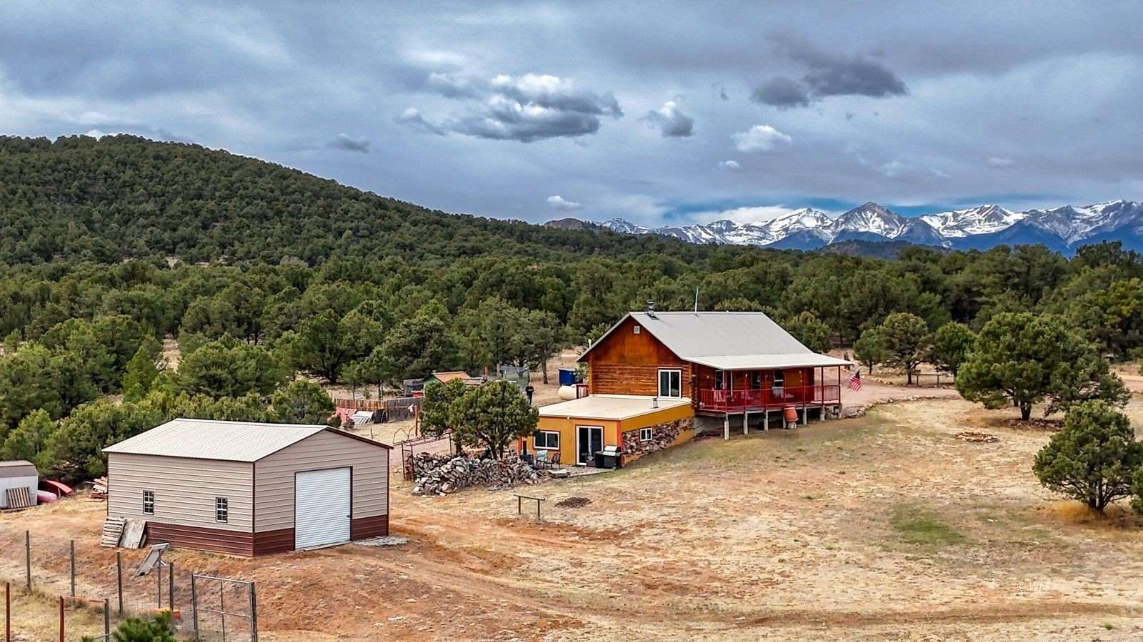 10.6 Acres of Land with Home for Sale in Cotopaxi, Colorado
