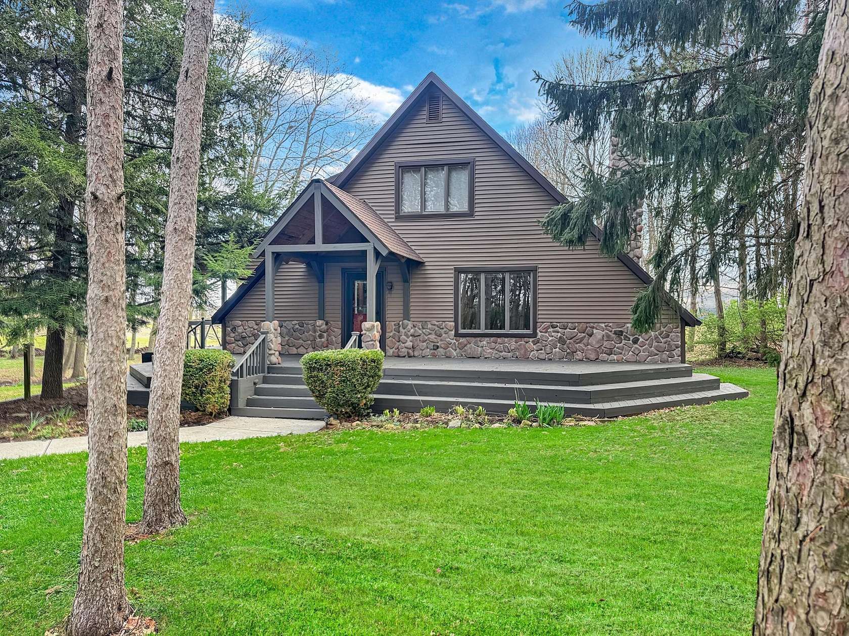 4 Acres of Land with Home for Sale in Urbana, Ohio