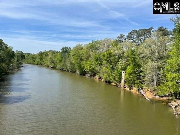 3 Acres of Residential Land for Sale in Silverstreet, South Carolina