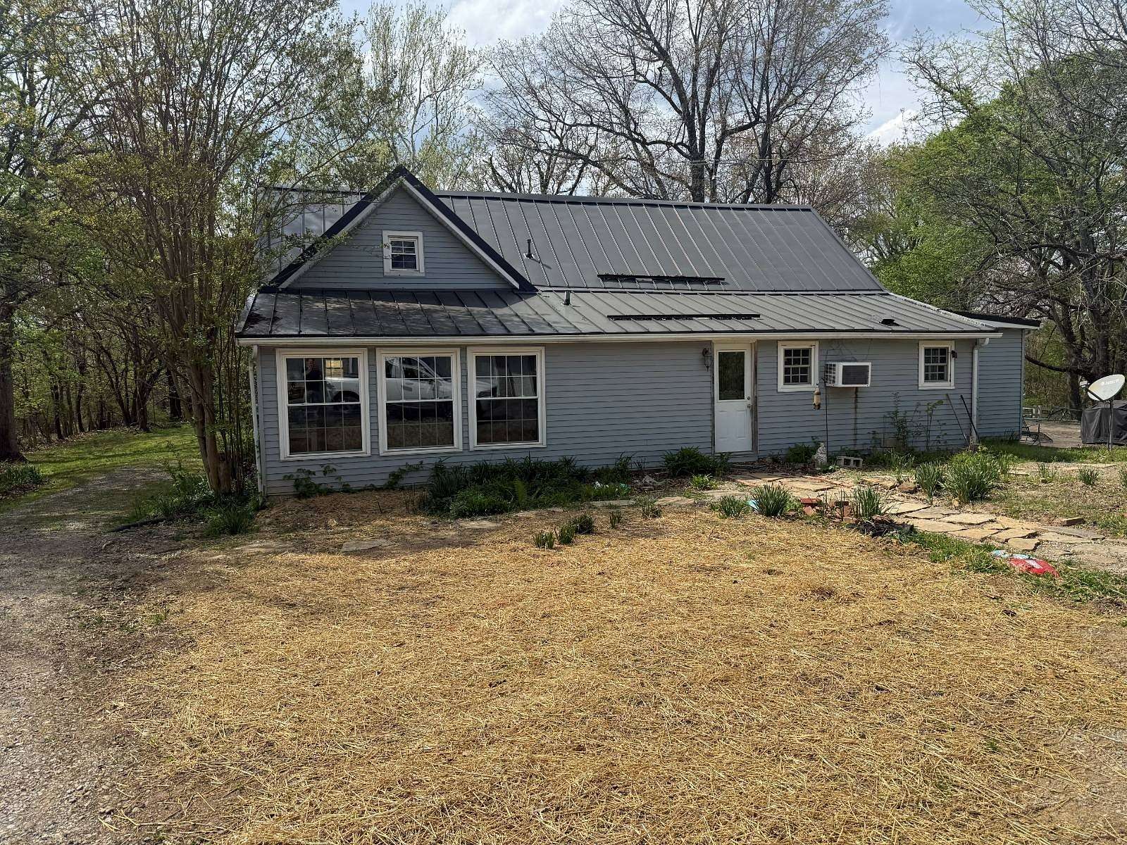 27 Acres of Agricultural Land with Home for Sale in Marion, Kentucky