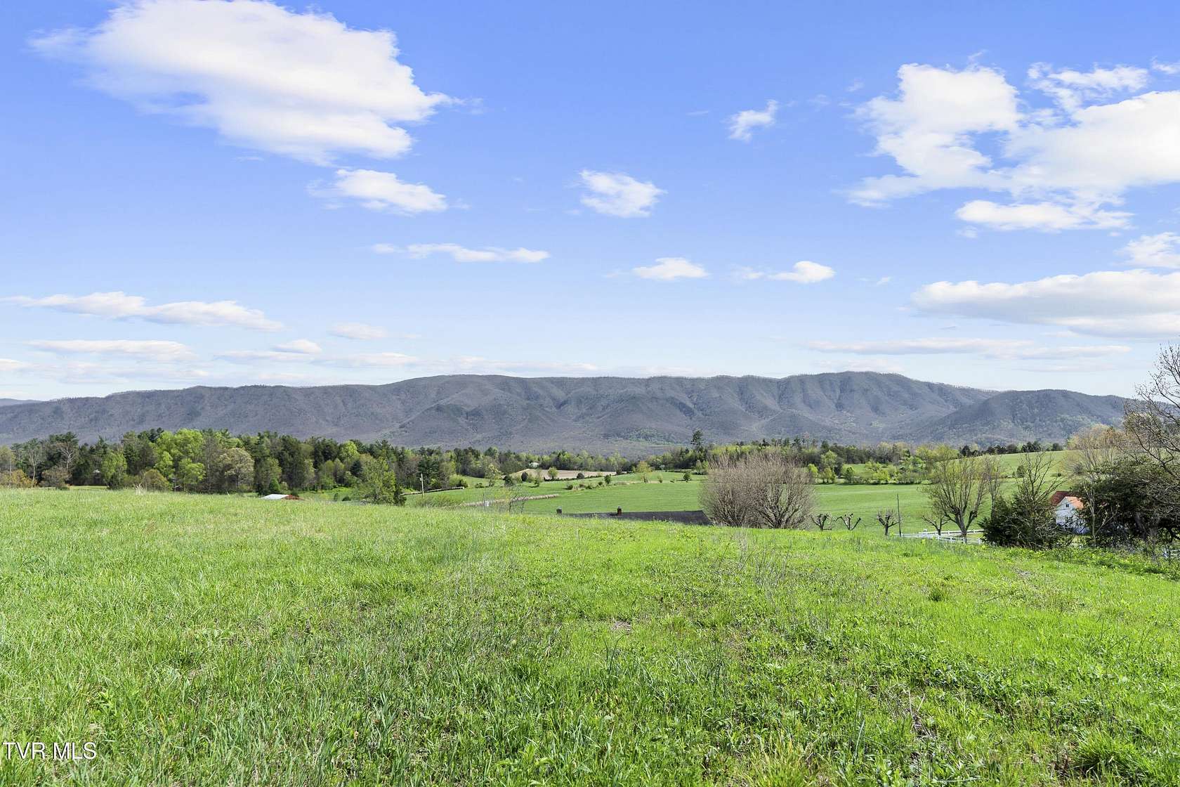 5 Acres of Residential Land for Sale in Greeneville, Tennessee