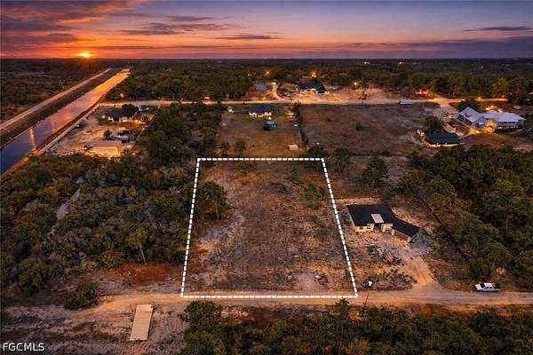 1.25 Acres of Residential Land for Sale in LaBelle, Florida