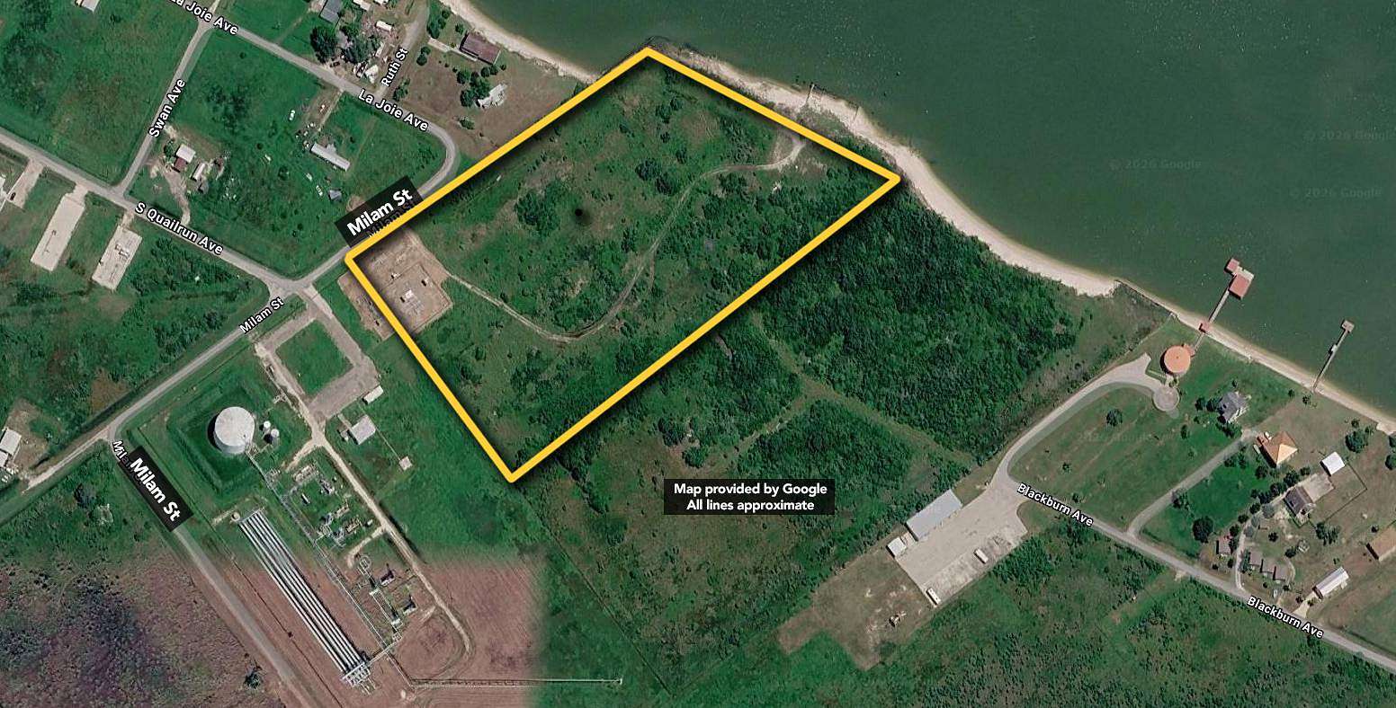 10.5 Acres of Commercial Land for Auction in Port Lavaca, Texas