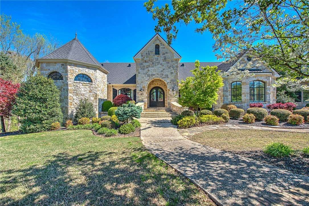 2.32 Acres of Land with Home for Sale in Bentonville, Arkansas