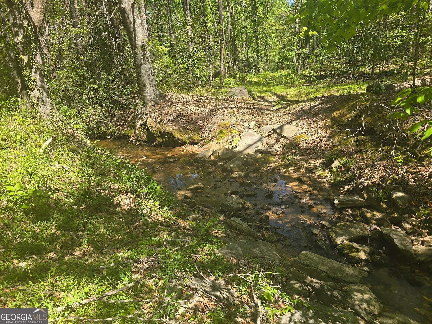 2.52 Acres of Residential Land for Sale in Toccoa, Georgia