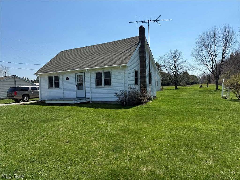 2.5 Acres of Land with Home for Sale in Madison, Ohio