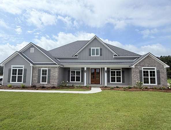3 Acres of Land with Home for Sale in Hahira, Georgia