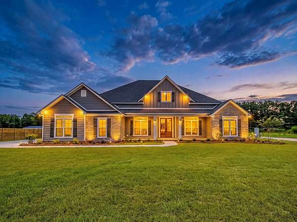 3 Acres of Land with Home for Sale in Hahira, Georgia