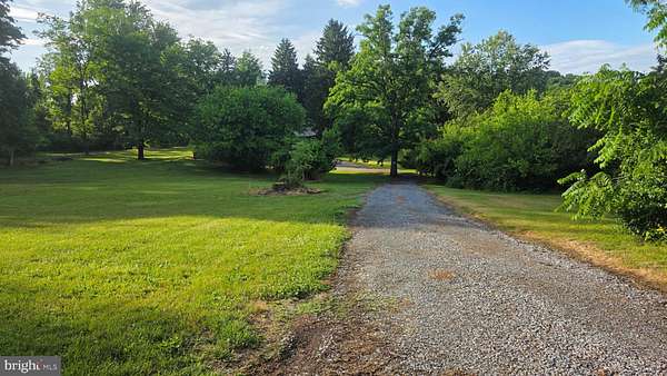 2 Acres of Residential Land for Sale in Lebanon, Pennsylvania