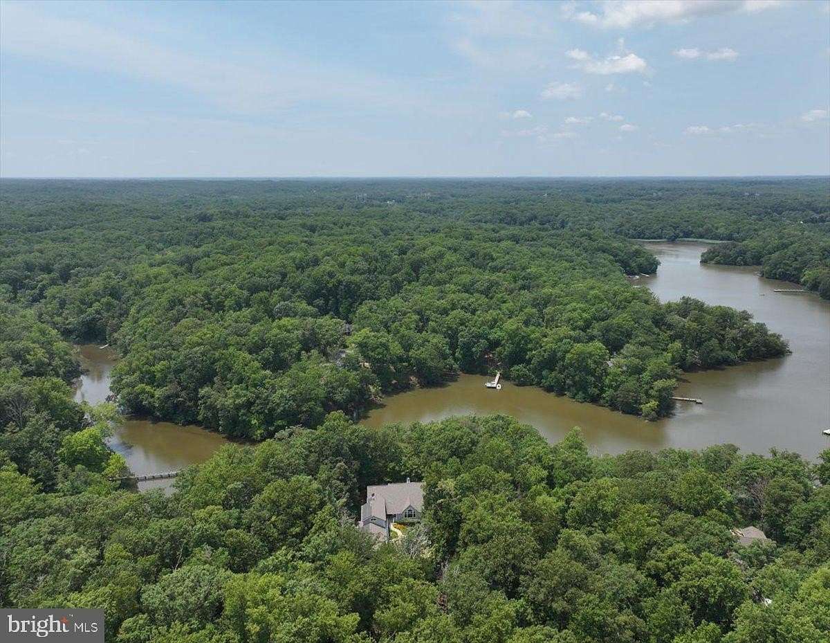 10.8 Acres of Land with Home for Sale in Edgewater, Maryland