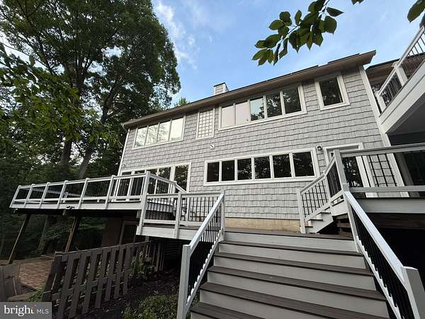 10.8 Acres of Land with Home for Sale in Edgewater, Maryland