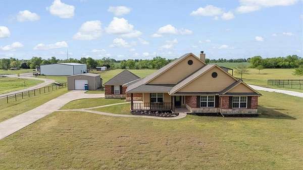 2 Acres of Land with Home for Sale in Caddo Mills, Texas