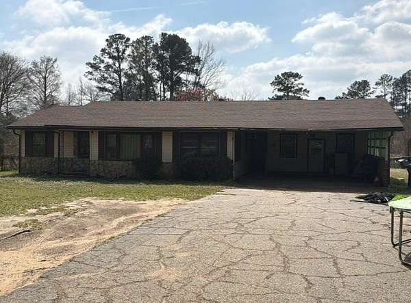2 Acres of Land with Home for Sale in Marshall, Texas