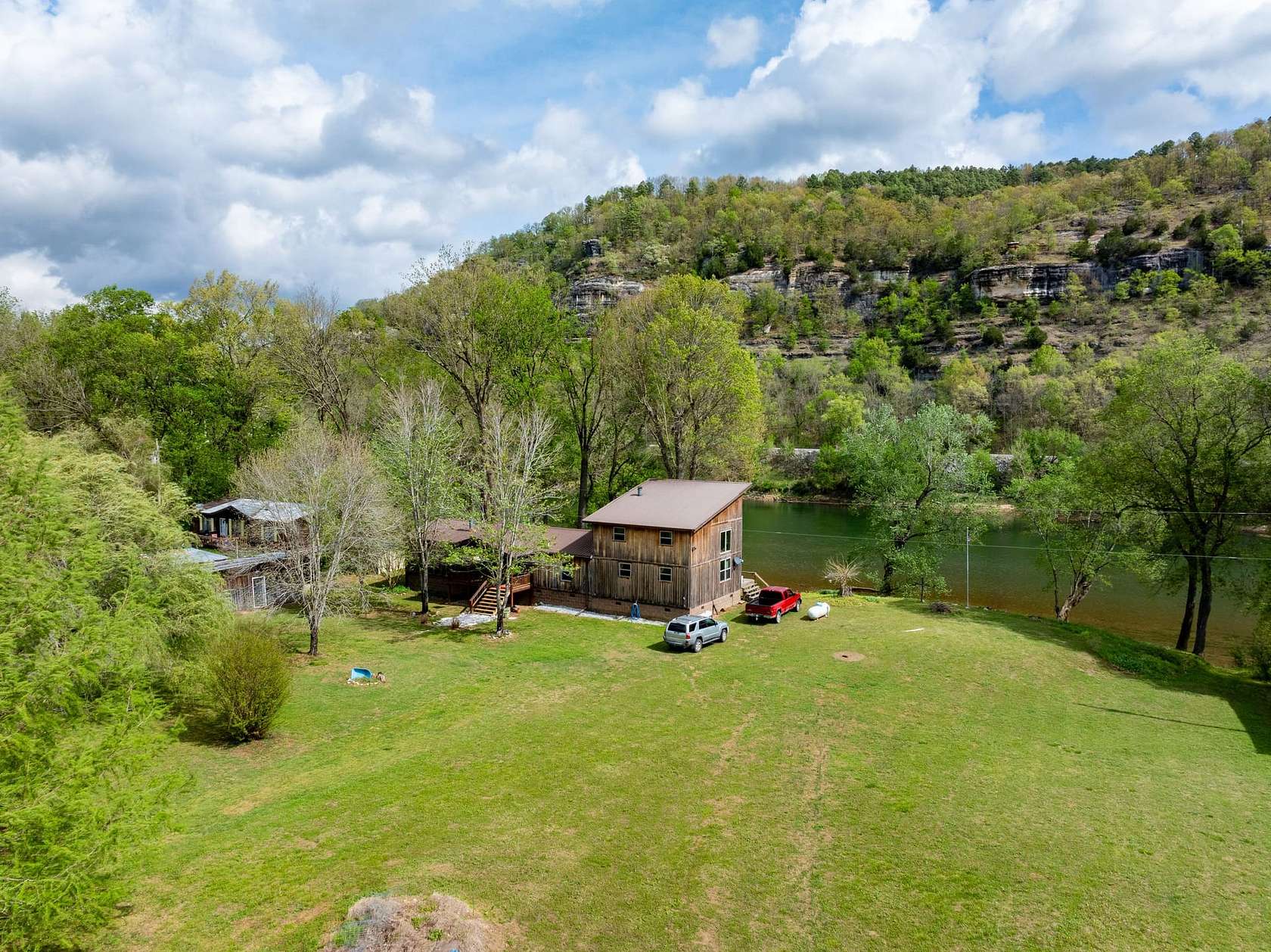 2.24 Acres of Land with Home for Sale in Mountain View, Arkansas