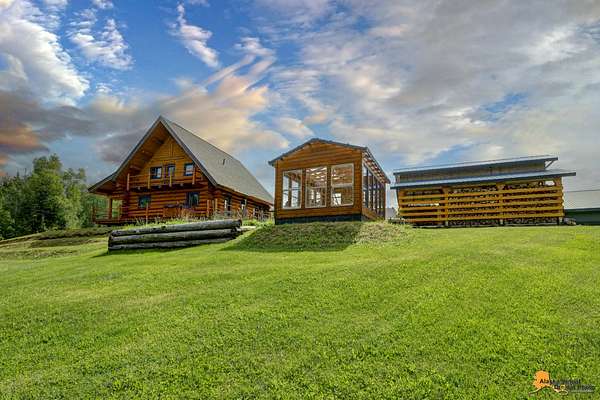40 Acres of Land with Home for Sale in Talkeetna, Alaska