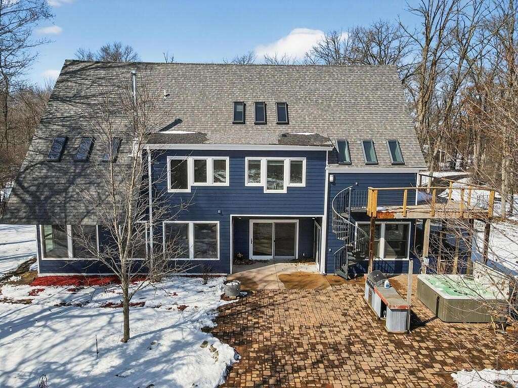 1.8 Acres of Land with Home for Sale in Chisago Lake Township, Minnesota