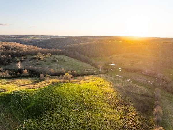 68 Acres of Land for Sale in Frazeysburg, Ohio