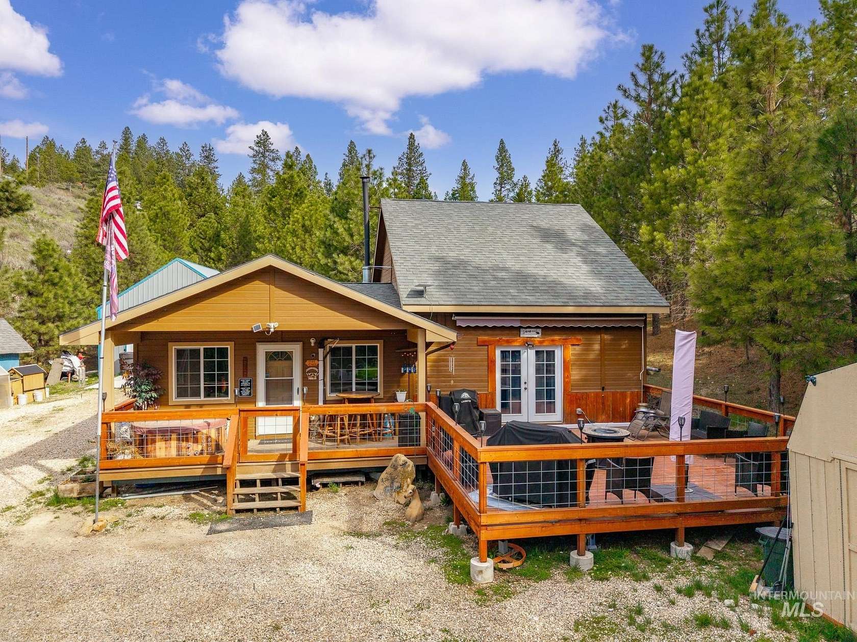 2 Acres of Land with Home for Sale in Boise, Idaho