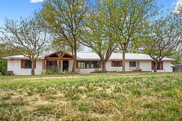 2.2 Acres of Land with Home for Sale in Kerrville, Texas