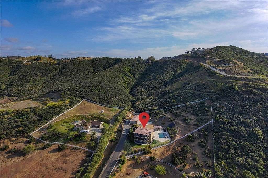 2.5 Acres of Land with Home for Sale in Murrieta, California