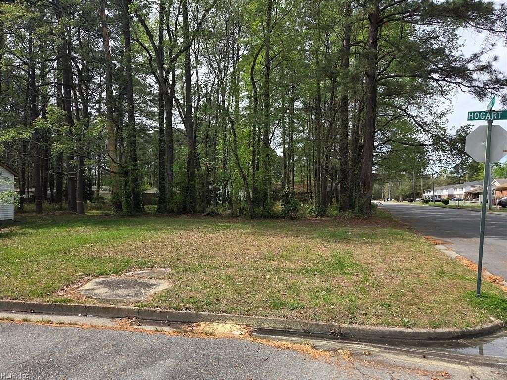 0.09 Acres of Residential Land for Sale in Franklin, Virginia