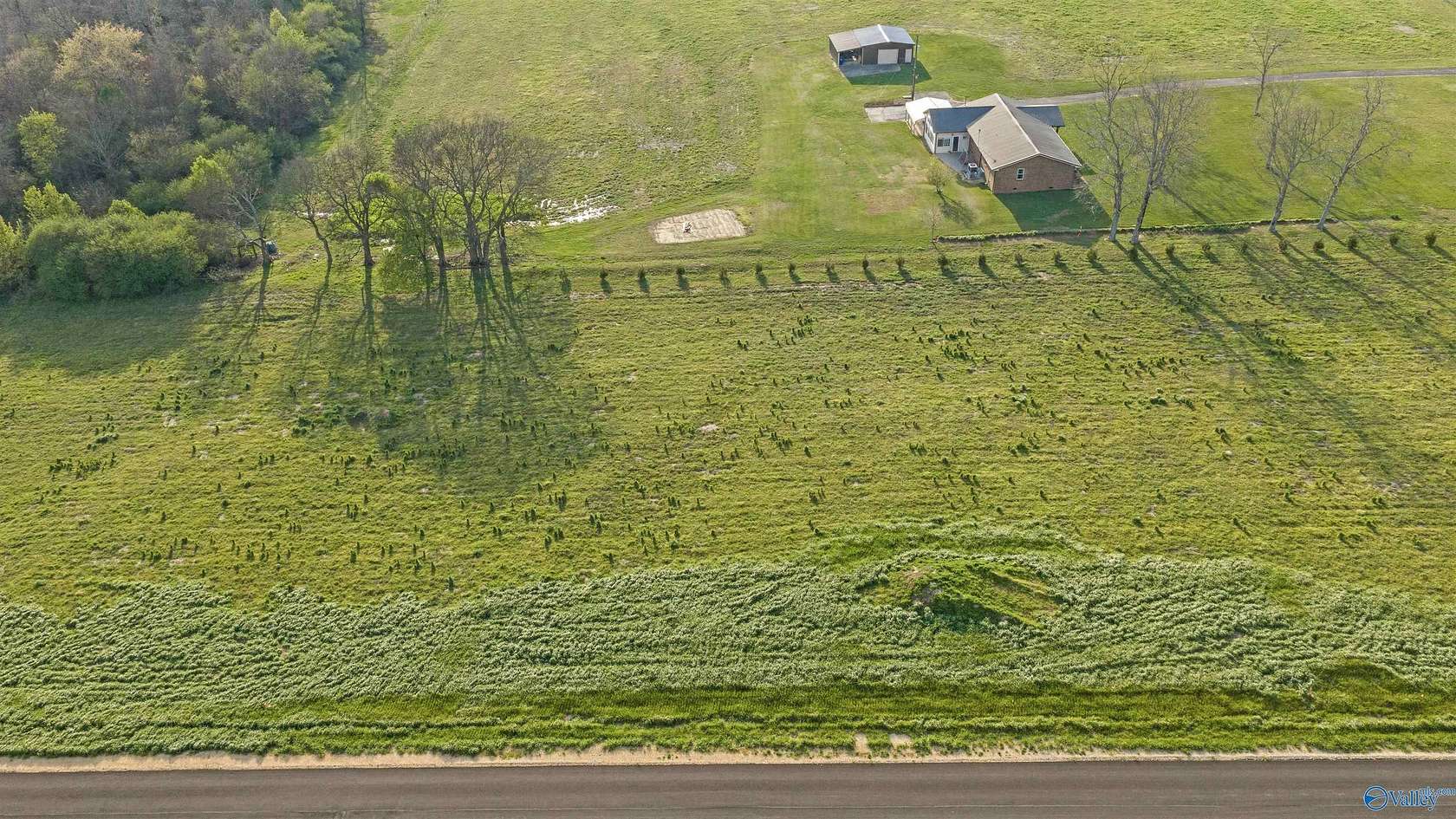 1 Acre of Residential Land for Sale in Rainsville, Alabama