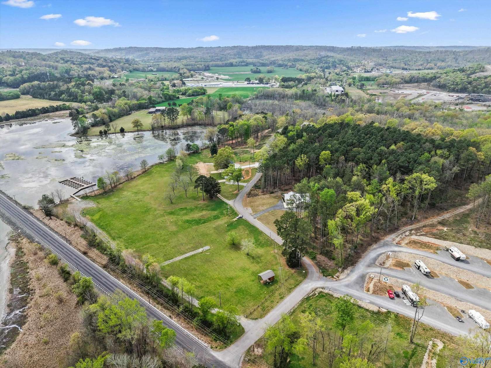 0.45 Acres of Residential Land for Sale in Guntersville, Alabama