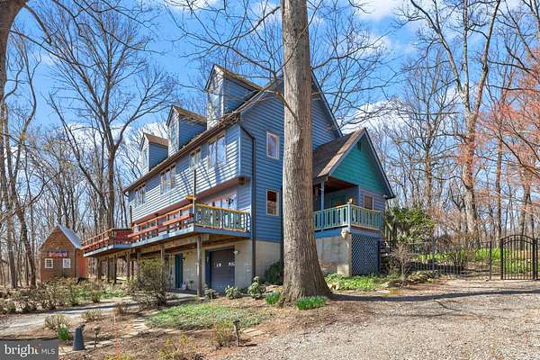 11.7 Acres of Recreational Land with Home for Sale in Round Hill, Virginia