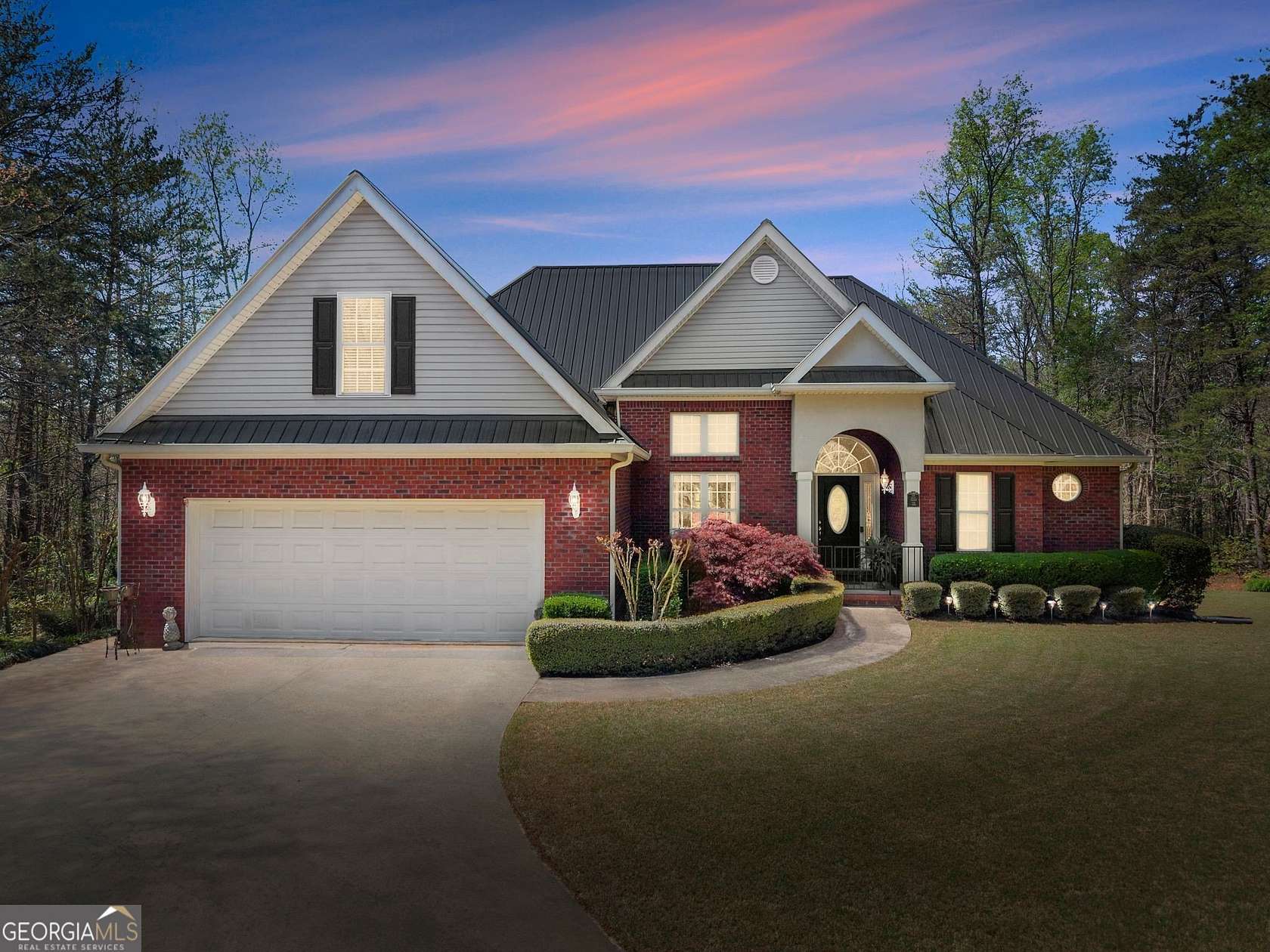 11 Acres of Land with Home for Sale in Dahlonega, Georgia