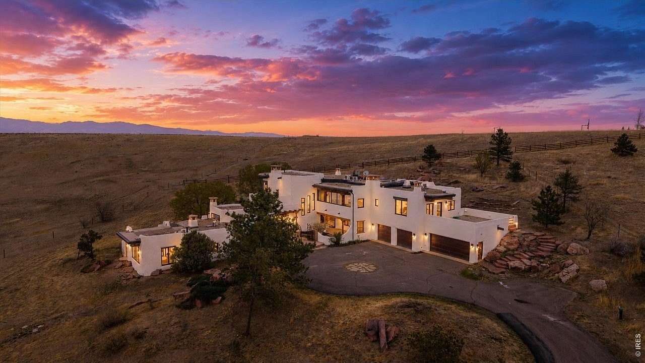 2.88 Acres of Land with Home for Sale in Boulder, Colorado