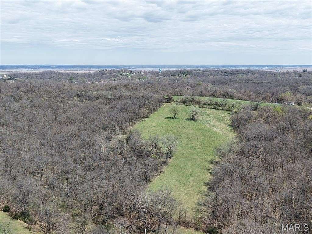 22 Acres of Land for Sale in Hannibal, Missouri