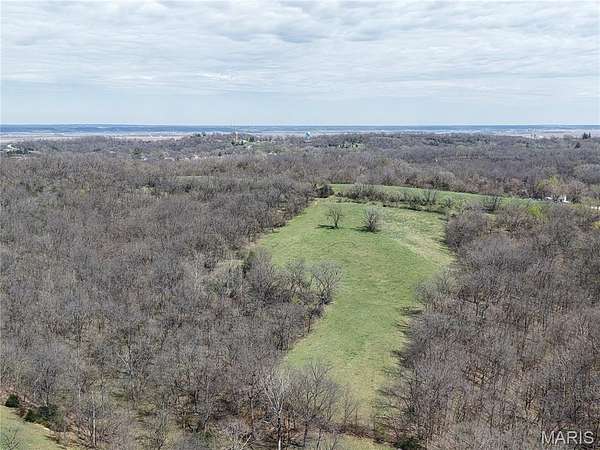 22 Acres of Land for Sale in Hannibal, Missouri