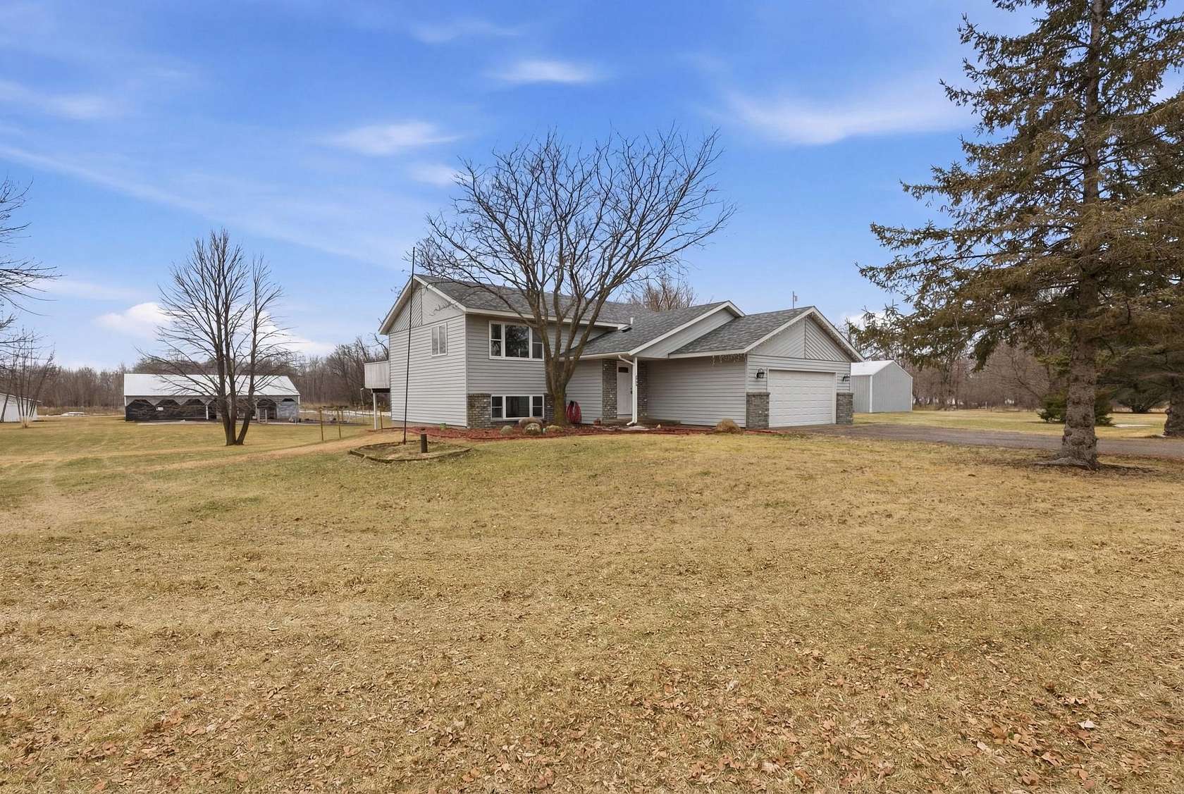 13.2 Acres of Land with Home for Sale in Clearwater, Minnesota