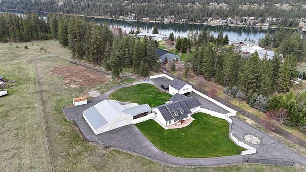 5 Acres of Land with Home for Sale in Nine Mile Falls, Washington