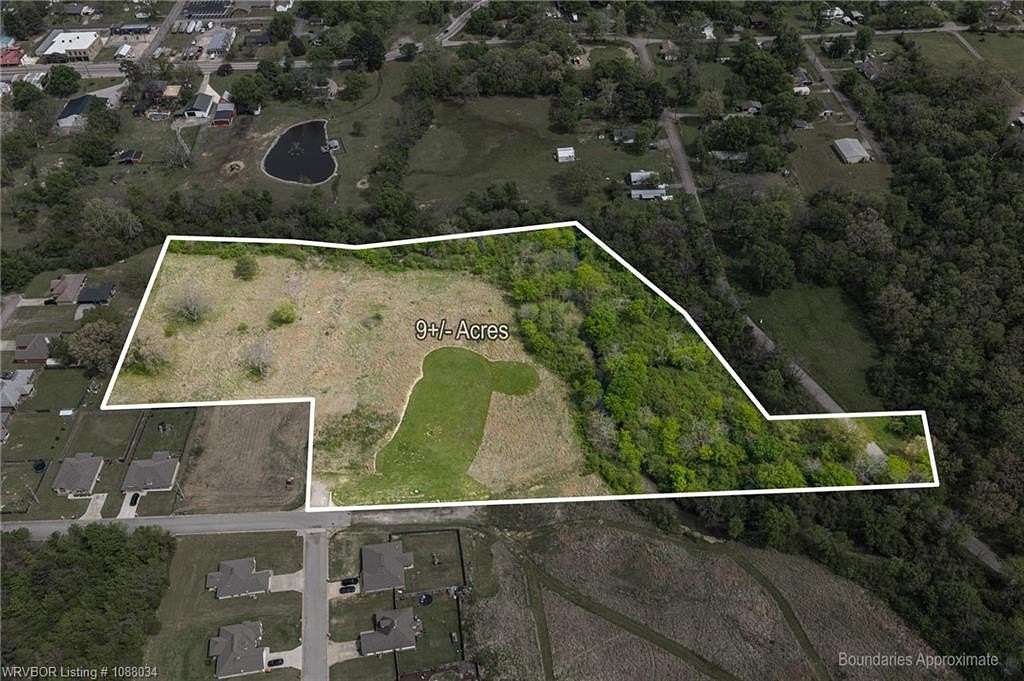 9 Acres of Residential Land for Sale in Hackett, Arkansas