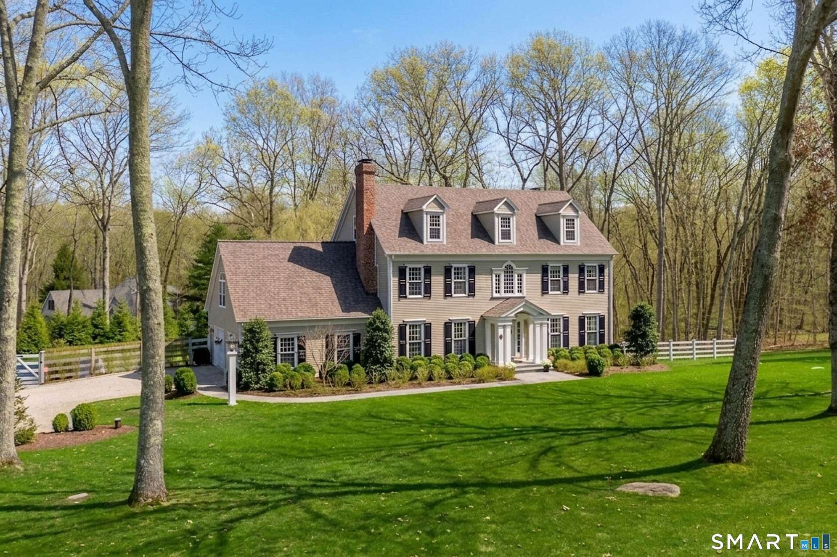 1.65 Acres of Land with Home for Sale in Old Lyme, Connecticut