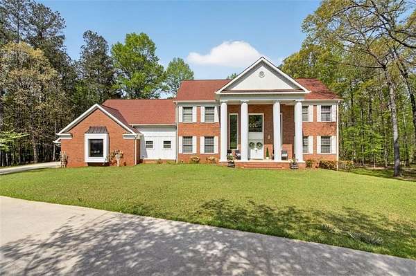 20.8 Acres of Recreational Land with Home for Sale in Oxford, Georgia