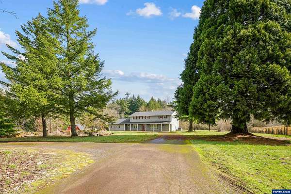 3.23 Acres of Land with Home for Sale in Turner, Oregon