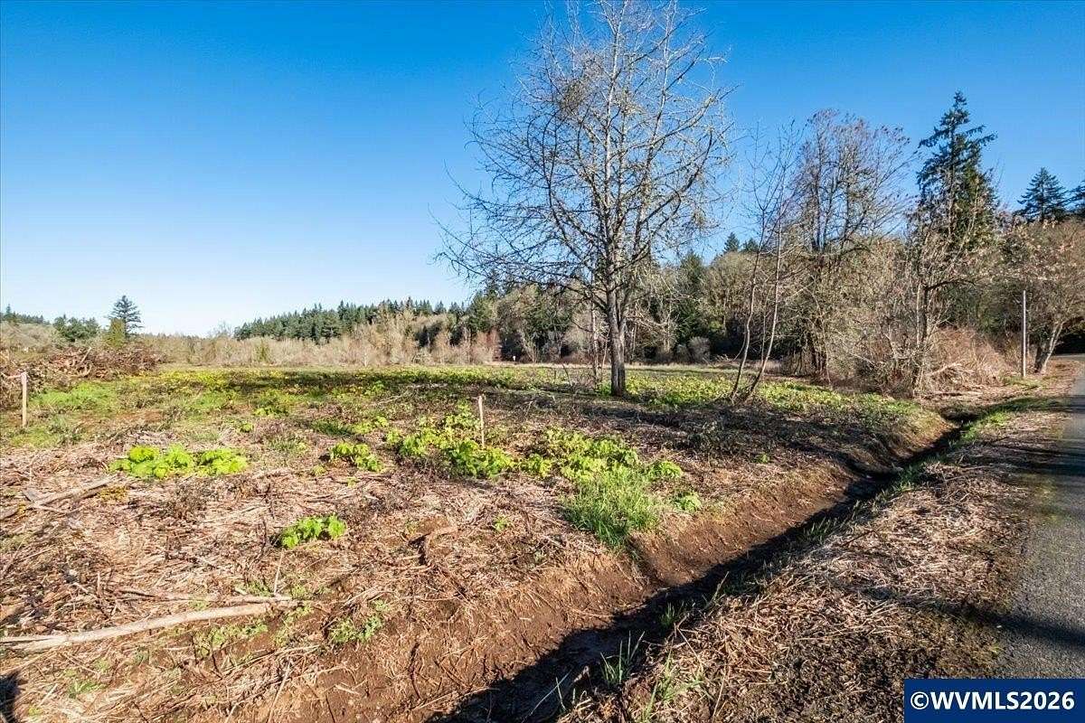5 Acres of Residential Land for Sale in Salem, Oregon